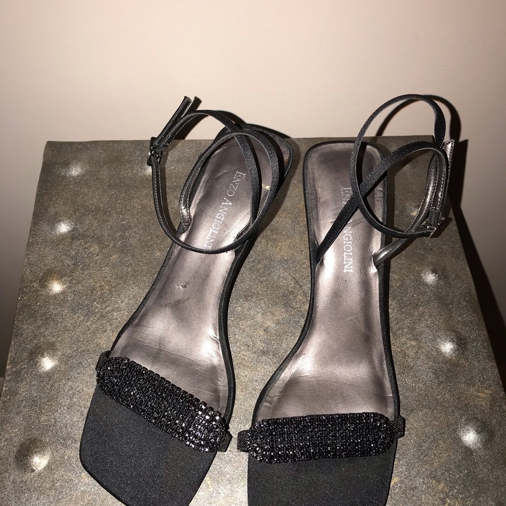 Black enzo angiolini sandals size 5 1/2